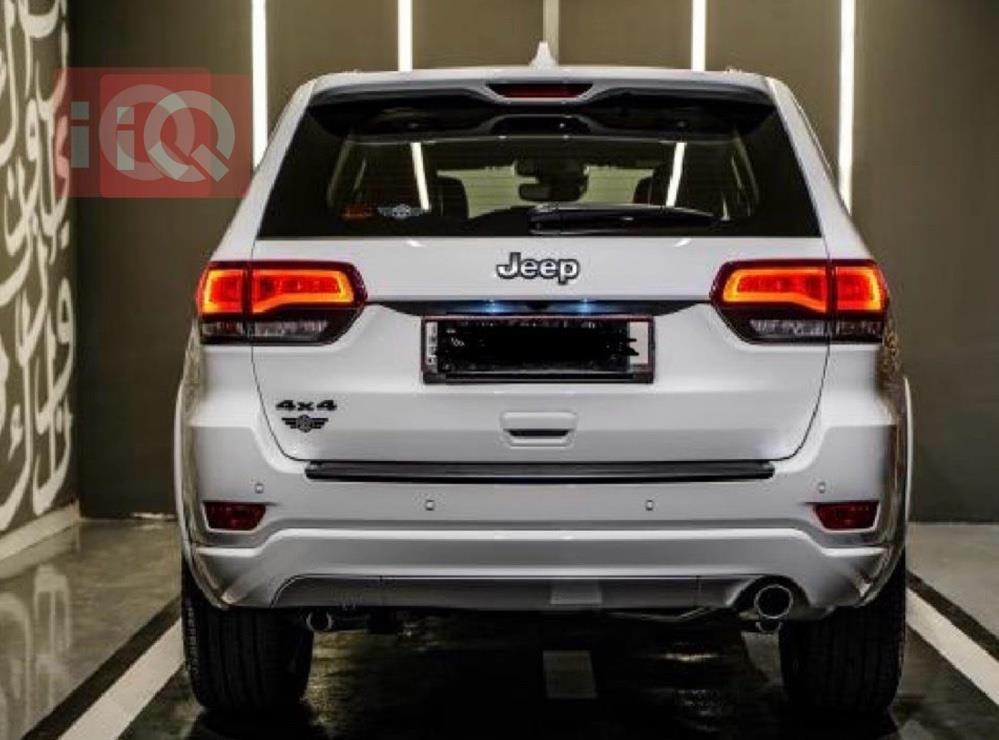 جيب جراند شيروكي